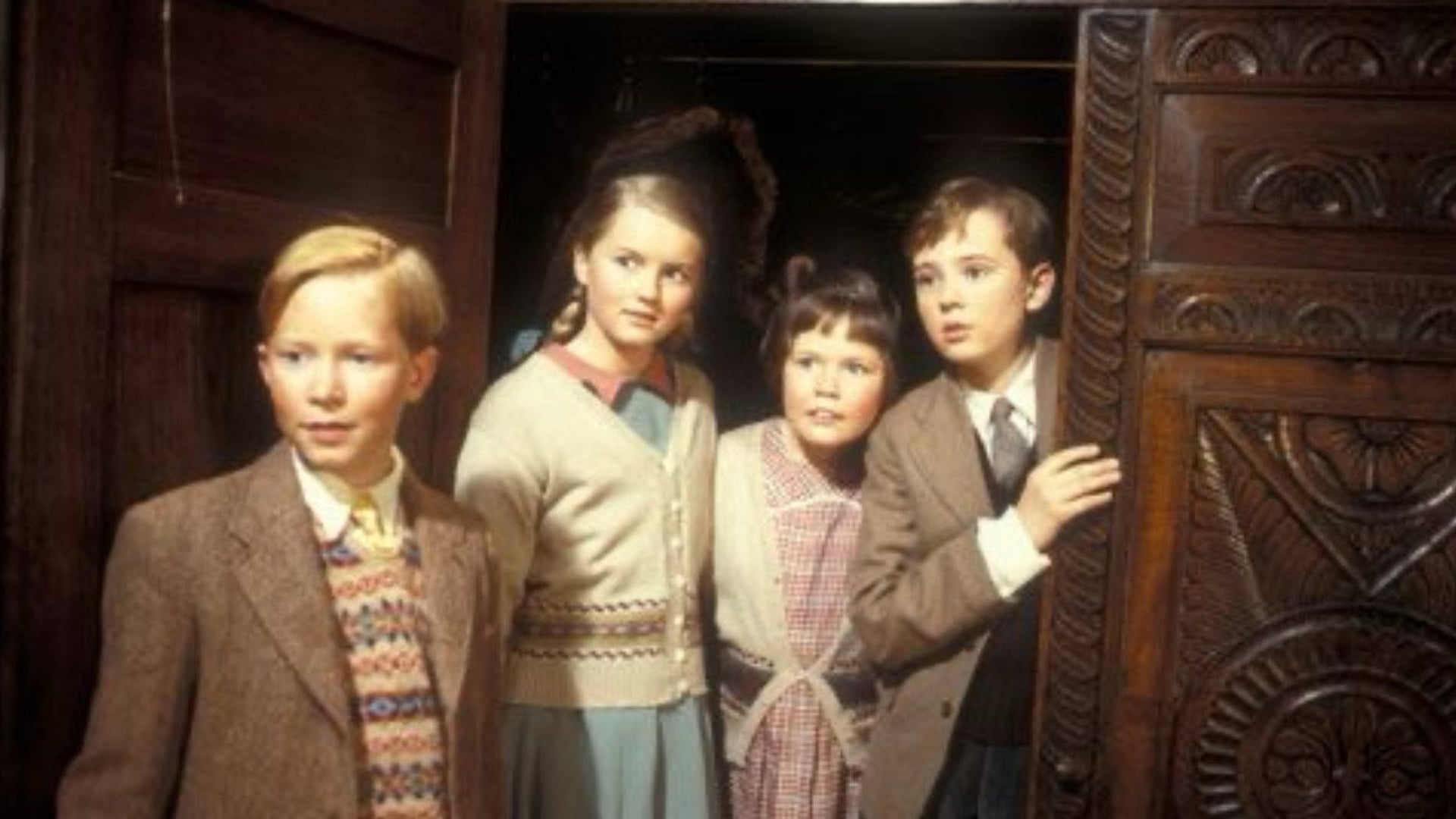 Foto do filme As Crônicas de Nárnia. O Leão, a Feiticeira e o Guarda-Roupa