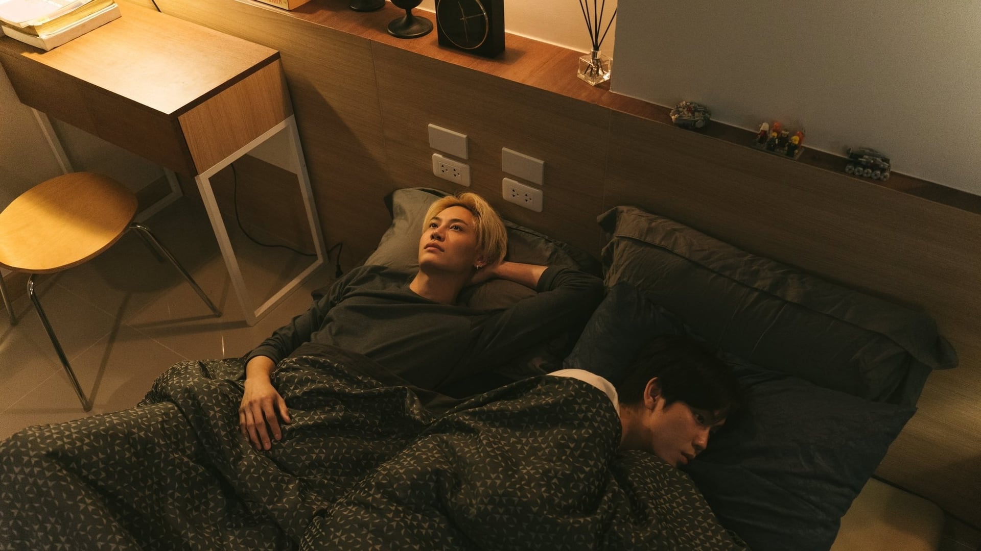 Foto do filme Between Us