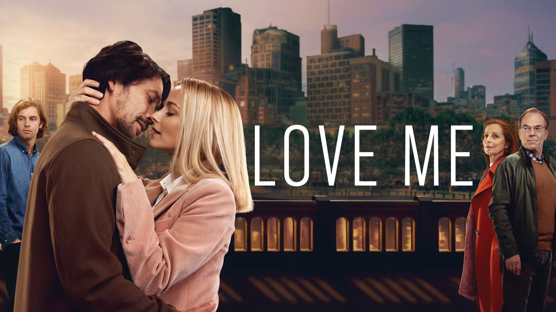 Foto do filme Love Me