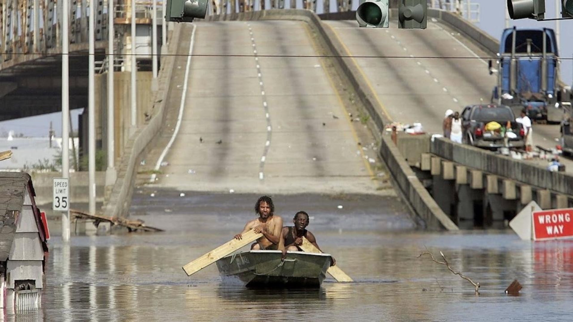 Foto do filme Quando os Diques Se Romperam: Um Réquiem em Quatro Atos-