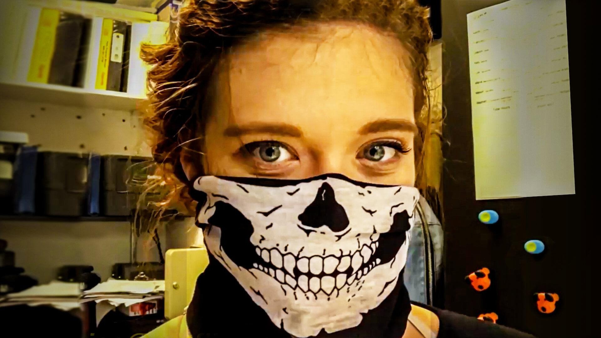 Foto do filme Terra de Ilusões: Internet, Morte e Mentiras