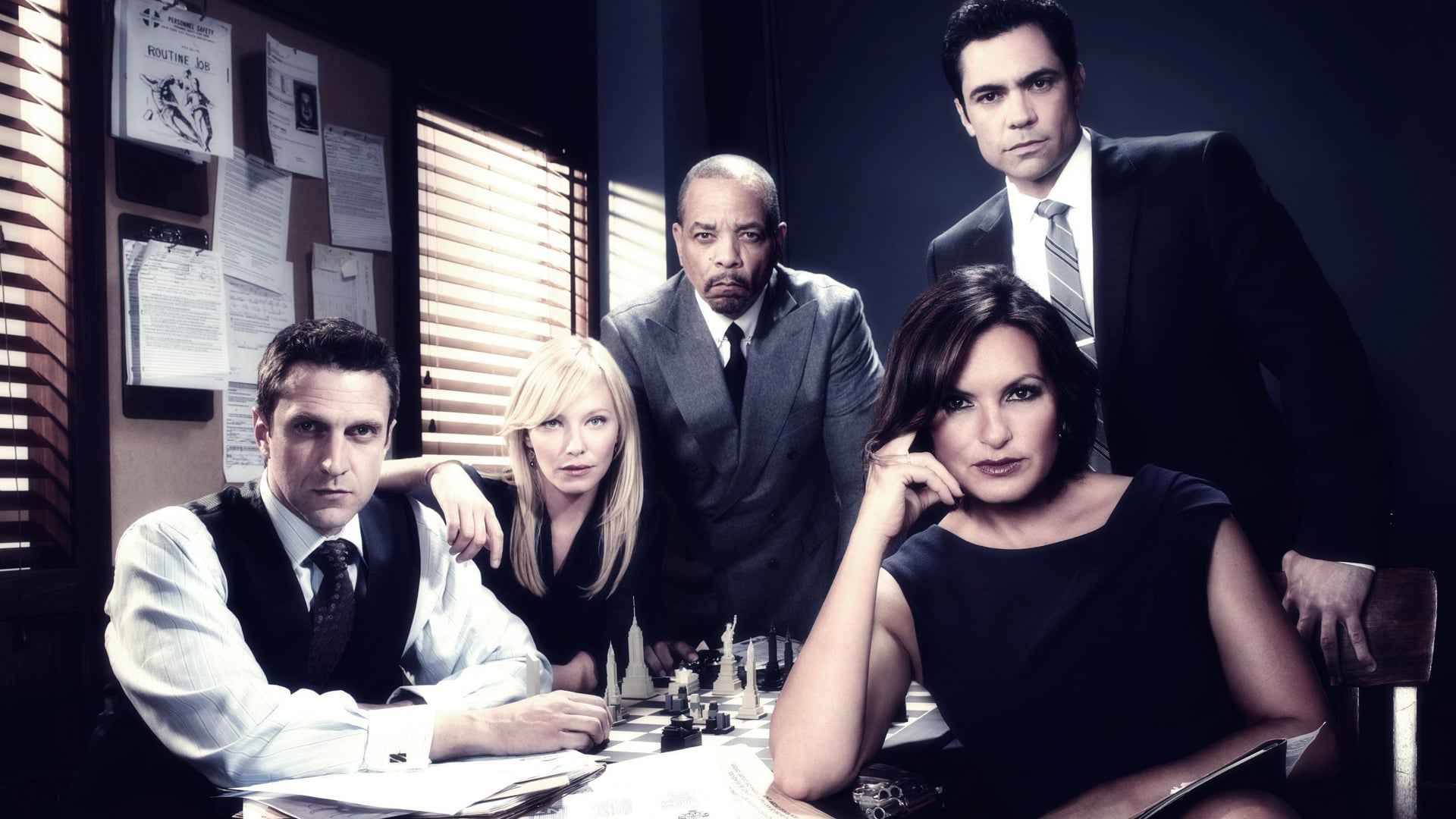 Foto do filme Lei & Ordem: Unidade de Vítimas Especiais - Temporada 3