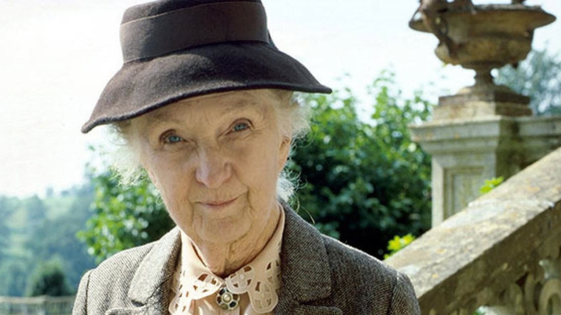 Foto do filme Miss Marple: The Moving Finger